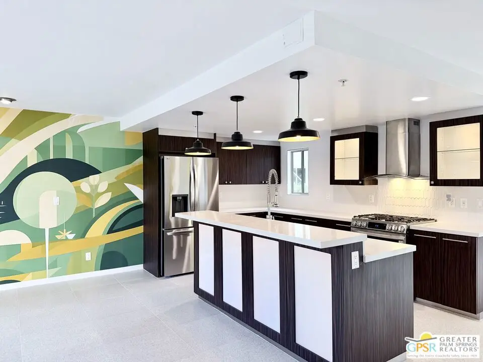 588 E San Lorenzo Road #104, Palm Springs, CA 92264 - #1