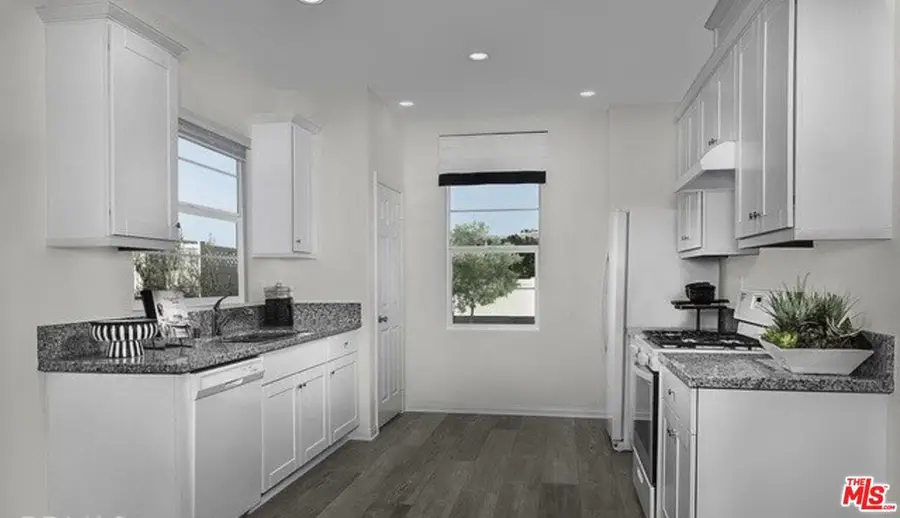 17107 Zion Drive, Canyon Country, CA 91387 - #2