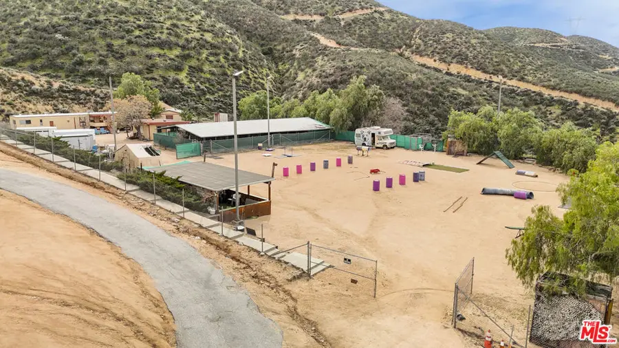 11426 Sierra Highway, Green Valley, CA 91390 - #3