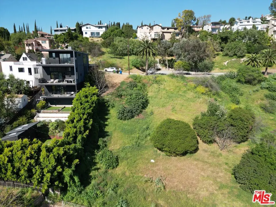 3526 Loma Lada Dr, Los Angeles, CA 90065 - #1
