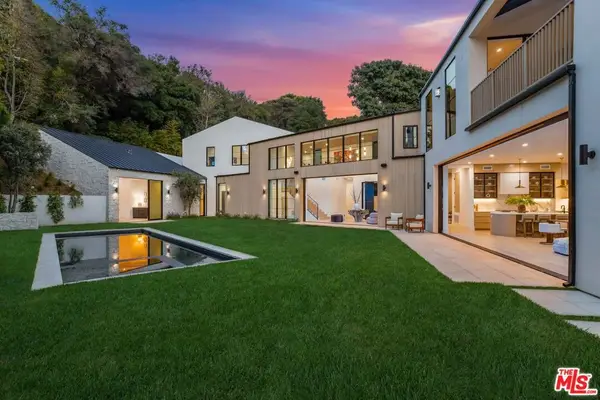 1749 Mandeville Lane, Los Angeles, CA 90049