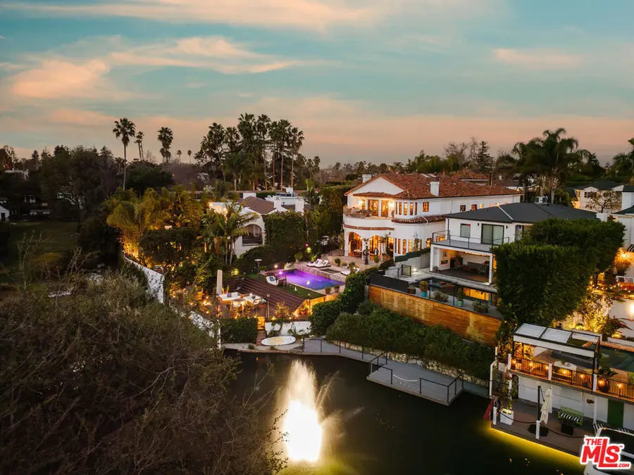 10064 Toluca Lake Avenue, Toluca Lake, CA 91602 - #3