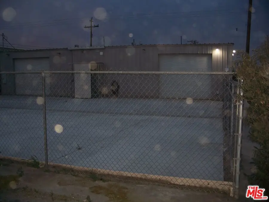 300 Mount Vernon Avenue, Bakersfield, CA 93307 - #3