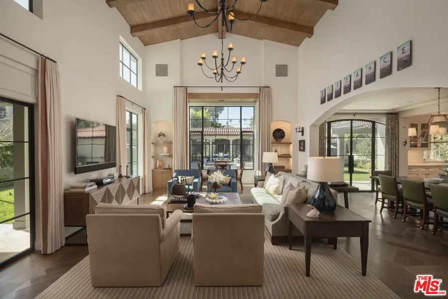 621 N Maple Drive, Beverly Hills, CA 90210 - #2