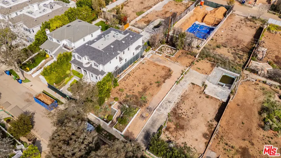 1142 Hartzell Street, Pacific Palisades, CA 90272 - #2