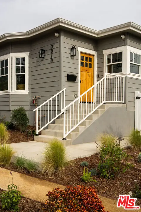 3010 Highview Avenue, Altadena, CA 91001 - #2