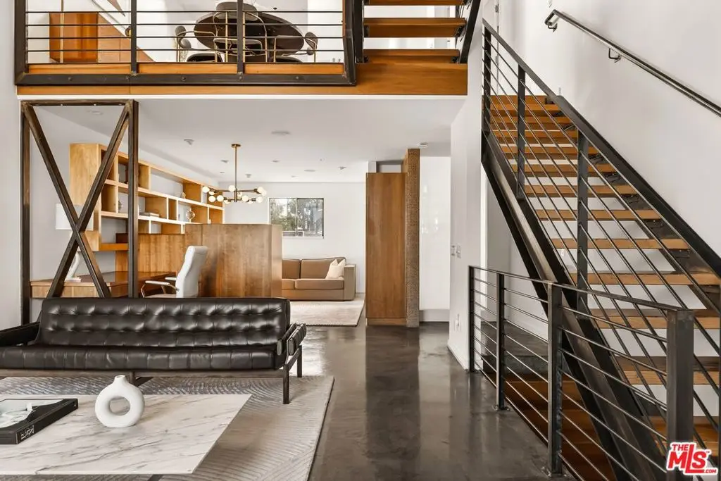 1113 Electric Avenue #10, Venice, CA 90291 - #1