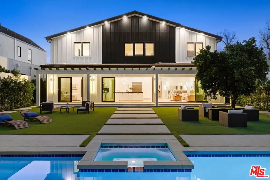 5012 Enfield Avenue, Encino, CA 91316 - #2