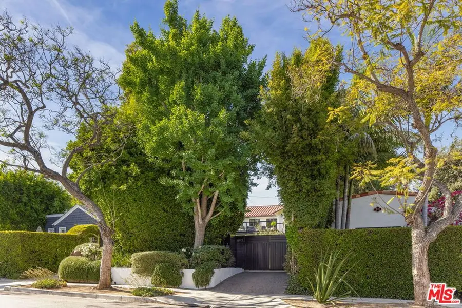 8917 Dorrington Avenue, Los Angeles, CA 90048 - #3