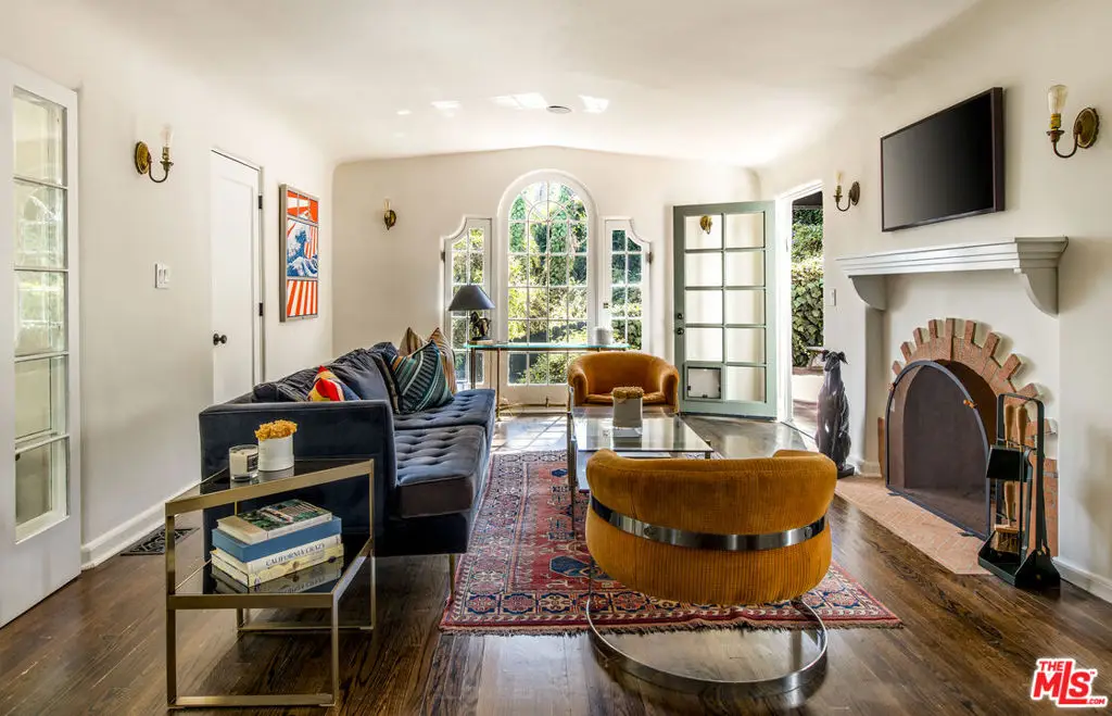 6749 Whitley Terrace, Los Angeles, CA 90068 - #1