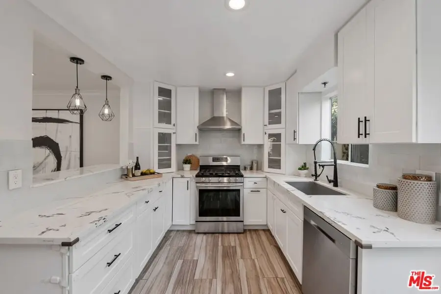 843 N Martel Avenue #2, Los Angeles, CA 90046 - #2