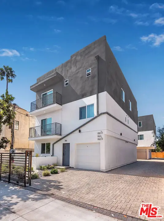 1153 S Ardmore Avenue, Los Angeles, CA 90006