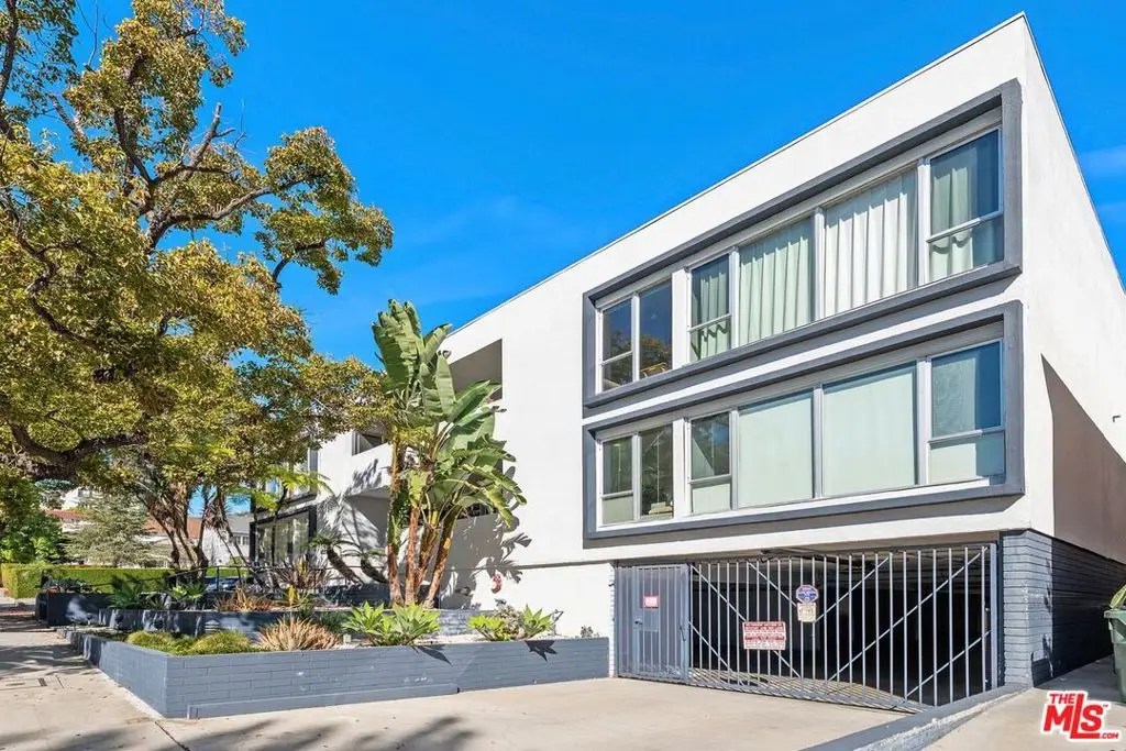 1328 Havenhurst Drive #207, West Hollywood, CA 90046 - #1