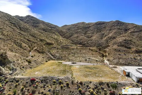 44 Rim Crest Road, Rancho Mirage, CA 92270