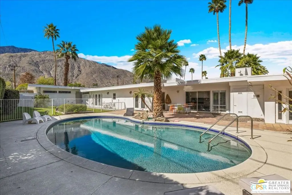 1109 E Mesquite Avenue, Palm Springs, CA 92264 - #1