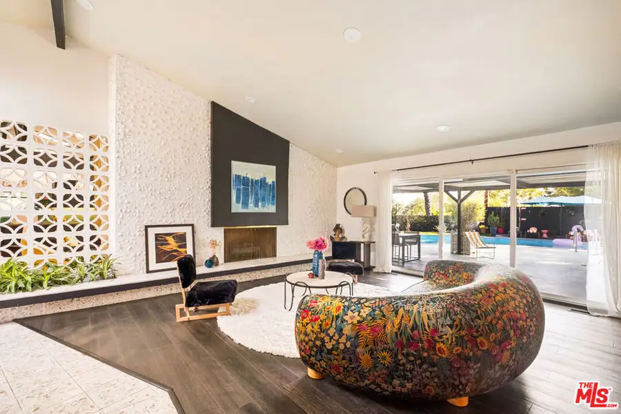 5549 Senford Avenue, Los Angeles, CA 90056 - #3