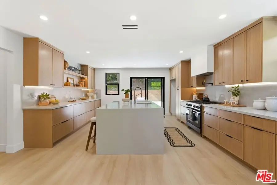 2535 Canyon Drive, Los Angeles, CA 90068 - #3