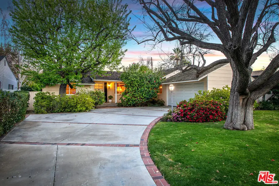 5102 Gaviota Avenue, Encino, CA 91436 - #2