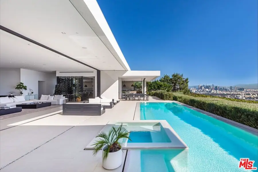 1535 Carla, Beverly Hills, CA 90210 - #3