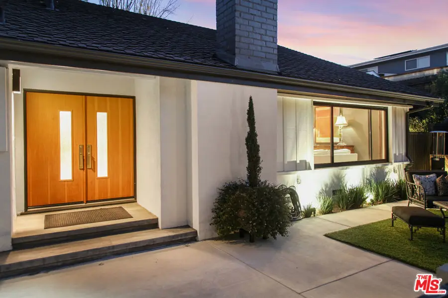 3584 Sepulveda Boulevard, Sherman Oaks, CA 91403 - #2