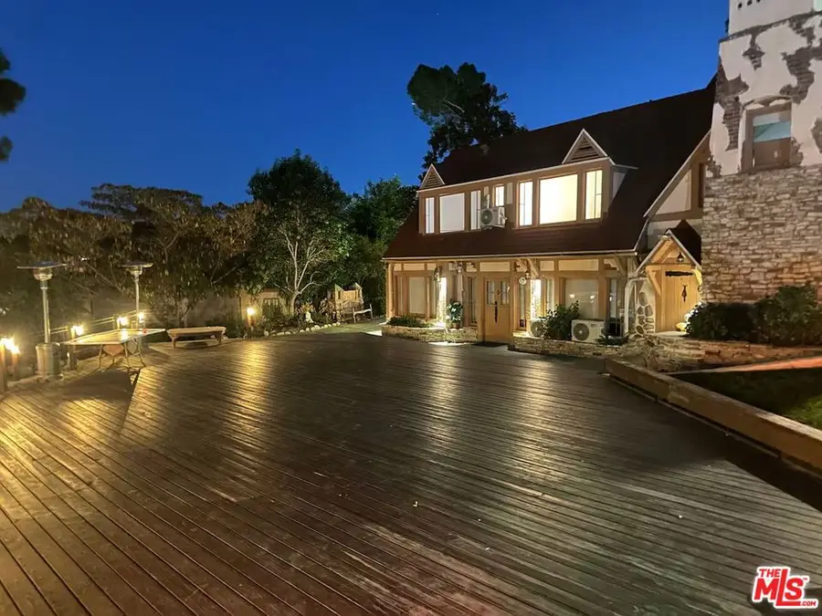 23031 8th Street, Newhall, CA 91321 - #2