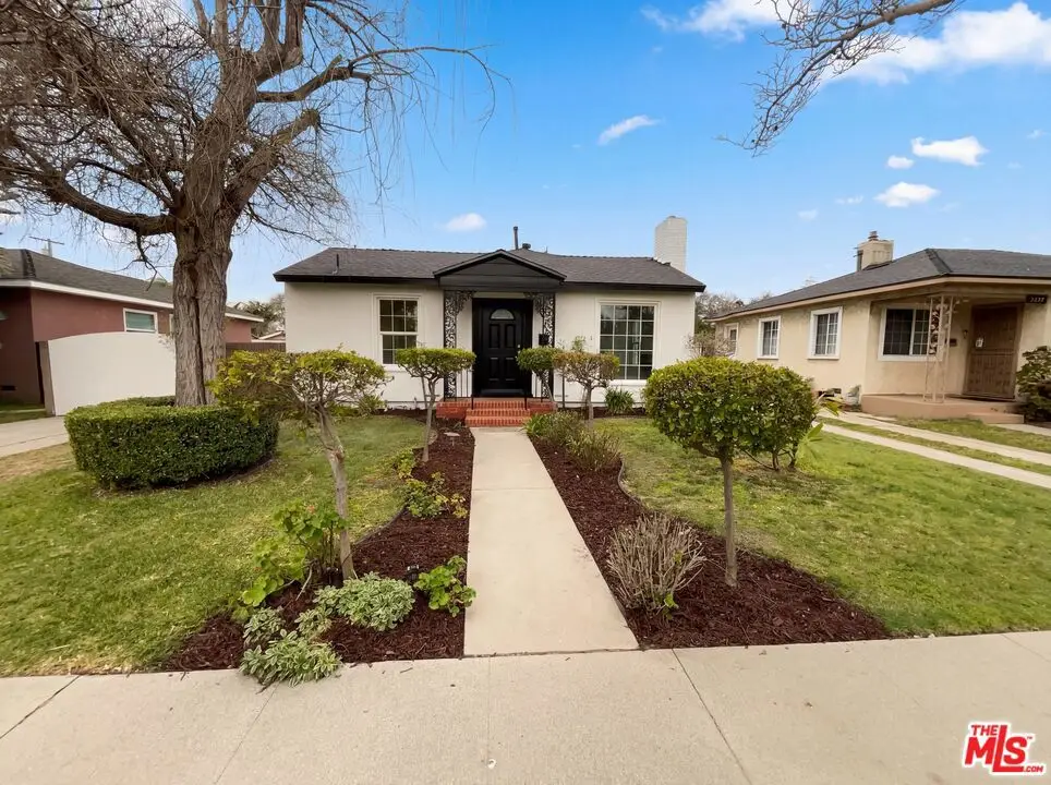 3237 Daisy Avenue, Long Beach, CA 90806 - #1