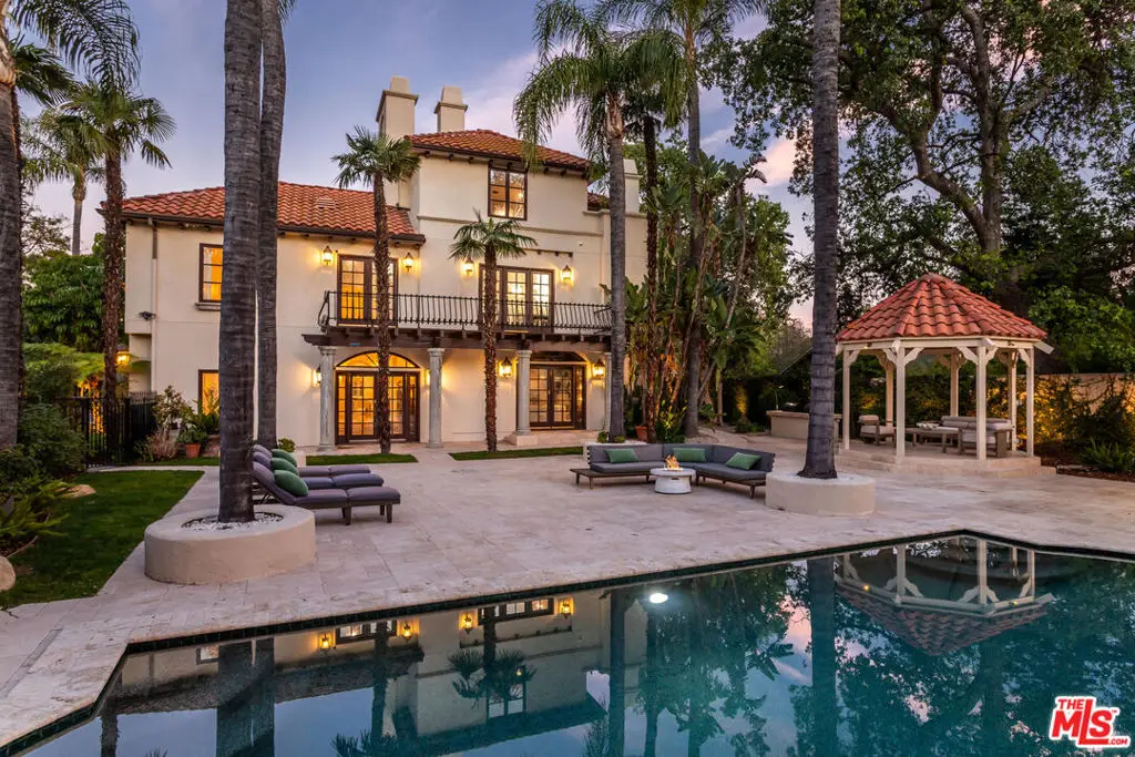 17230 Silver Lane, Encino, CA 91316 - #1