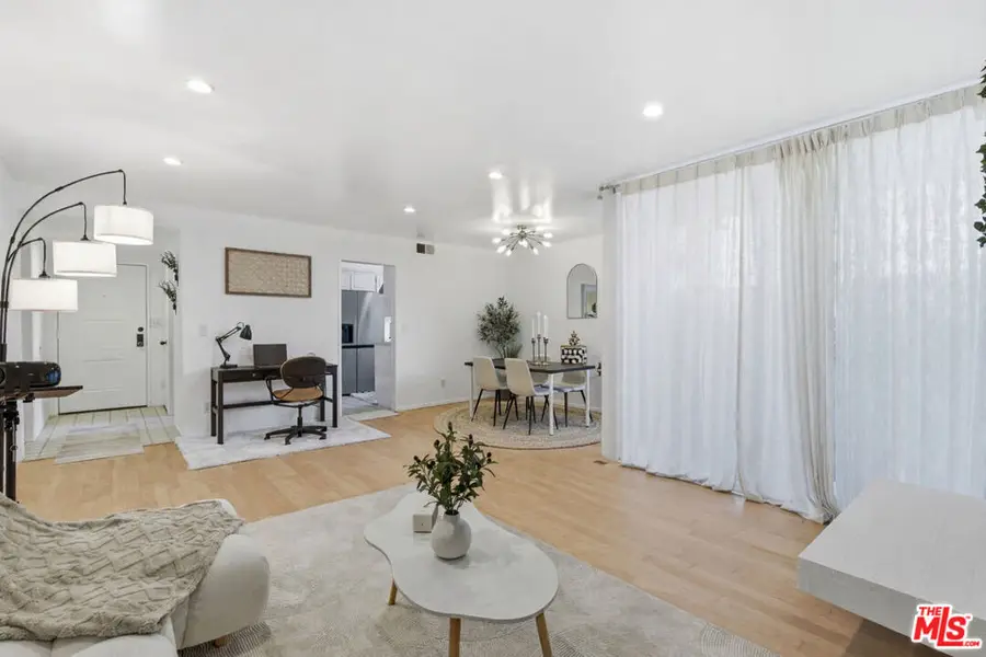 1807 Camden Avenue #4, Los Angeles, CA 90025 - #3