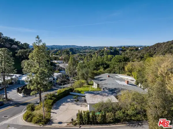 1950 Loma Vista Drive, Beverly Hills, CA 90210