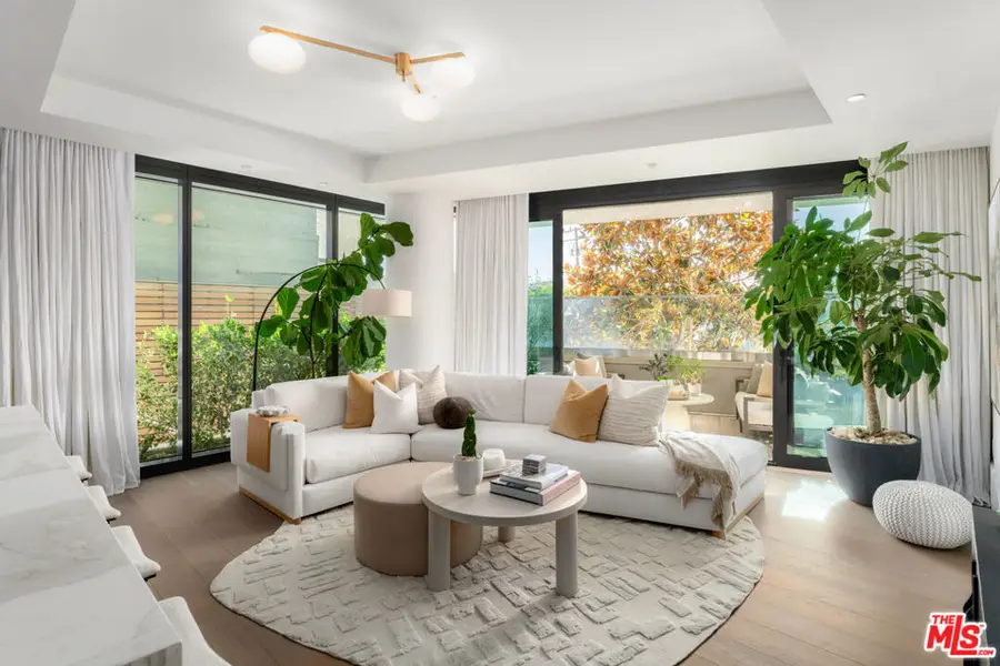 8420 W Sunset Boulevard #107, West Hollywood, CA 90069 - #2