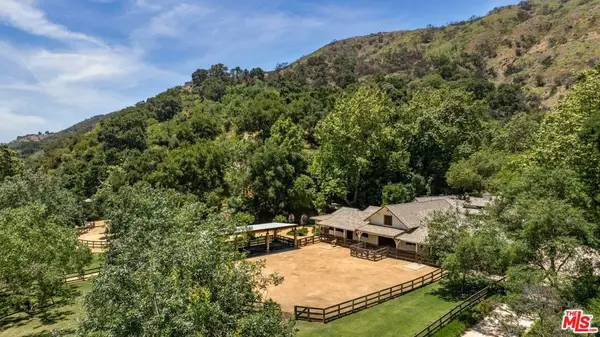 3099 Mandeville Canyon Road, Los Angeles, CA 90049