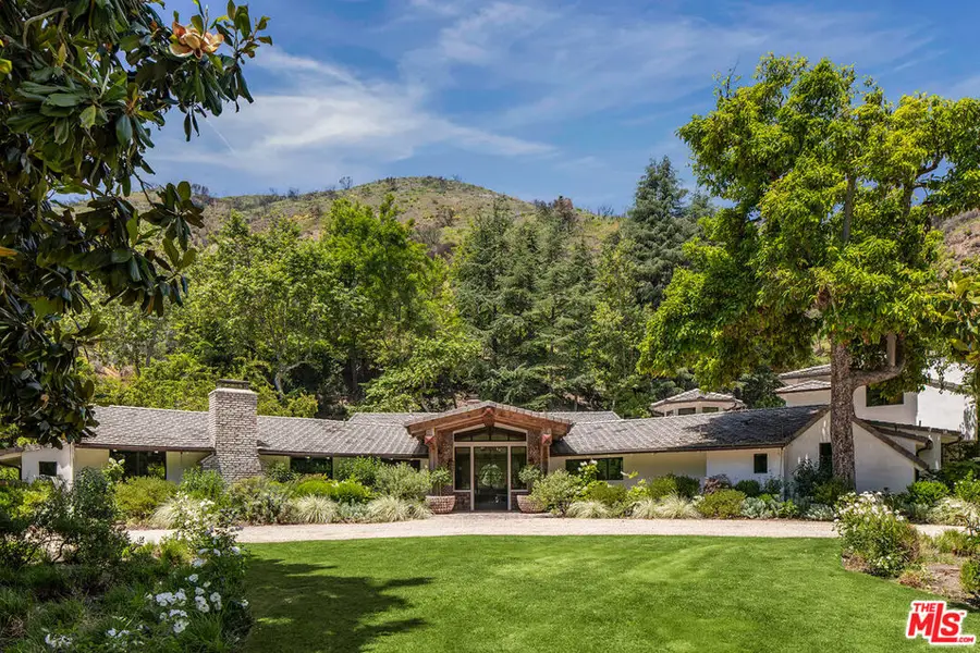 3099 Mandeville Canyon Road, Los Angeles, CA 90049 - #2