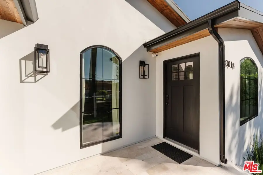 3014 S Norton Avenue, Los Angeles, CA 90018 - #2