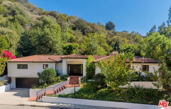 1132 Chantilly Road, Los Angeles, CA 90077