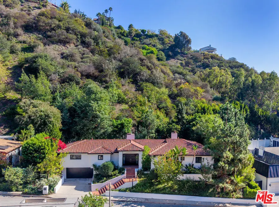 1132 Chantilly Road, Los Angeles, CA 90077 - #2