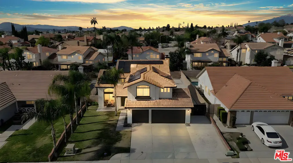 6886 Country Oaks Drive, Highland, CA 92346 - #1