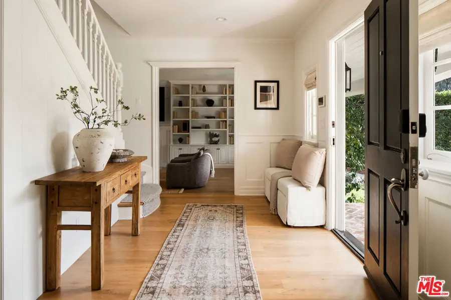 347 25th Street, Santa Monica, CA 90402 - #2