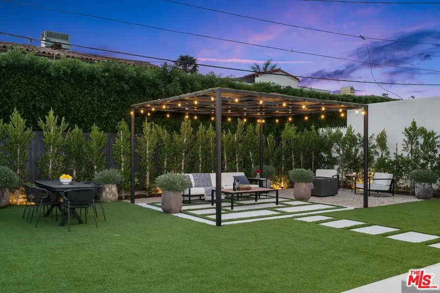 341 S Roxbury Drive, Beverly Hills, CA 90212 - #3