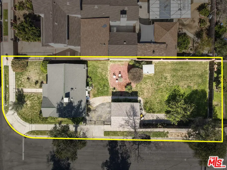 7502 Eton Avenue, Woodland Hills, CA 91303 - #3