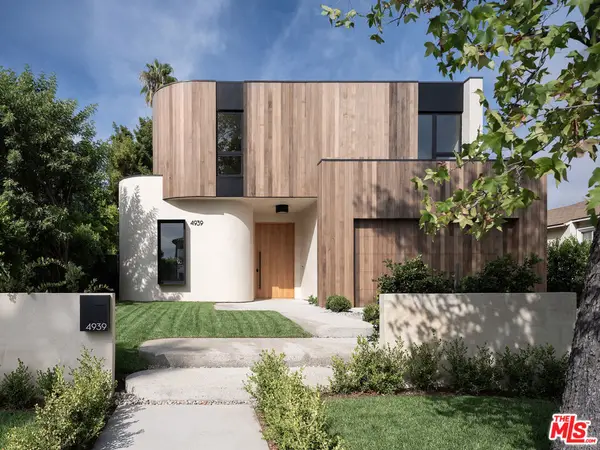 4939 Petit Avenue, Encino, CA 91436