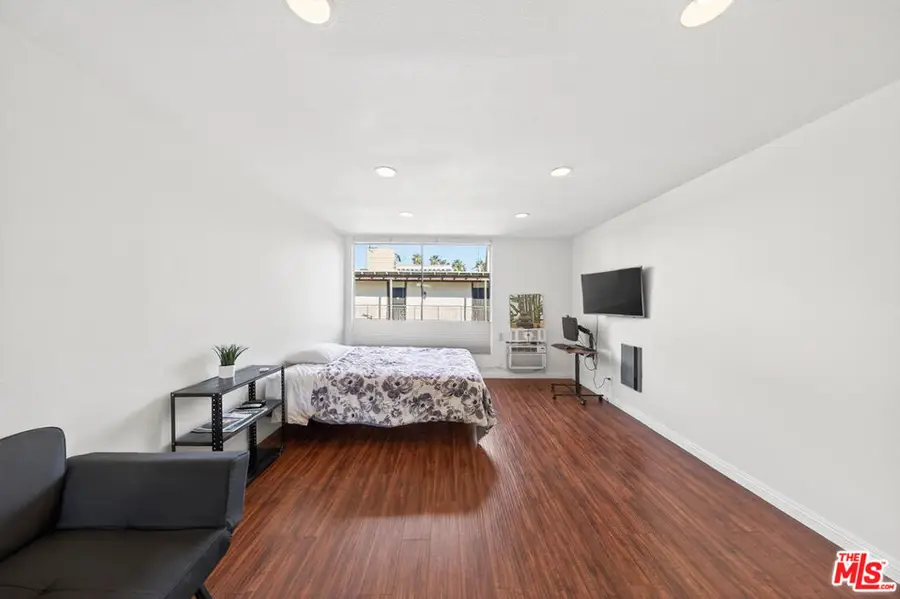 525 S Ardmore Avenue #351, Los Angeles, CA 90020 - #2