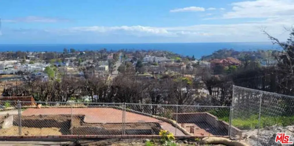 15306 Mc Kendree Avenue, Pacific Palisades, CA 90272 - #1