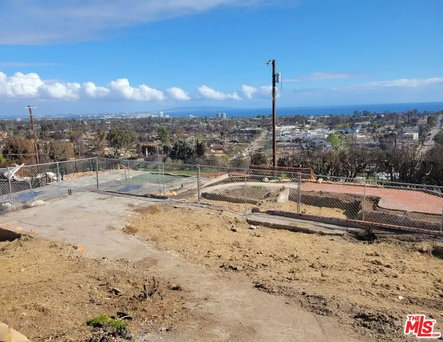 15306 Mc Kendree Avenue, Pacific Palisades, CA 90272 - #3