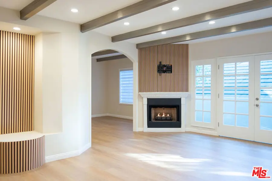 14538 Benefit Street #204, Sherman Oaks, CA 91403 - #3