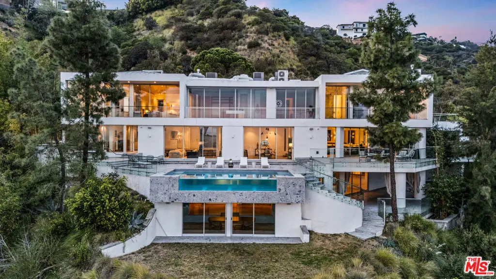 8854 Thrasher Avenue, West Hollywood, CA 90069 - #1