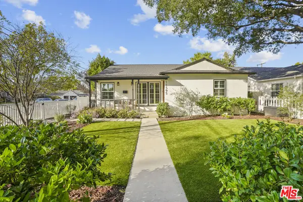 11595 Morrison Street, Valley Village, CA 91601