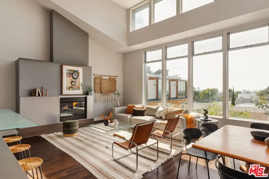 1250 N Harper Avenue #PH421, Los Angeles, CA 90046 - #3