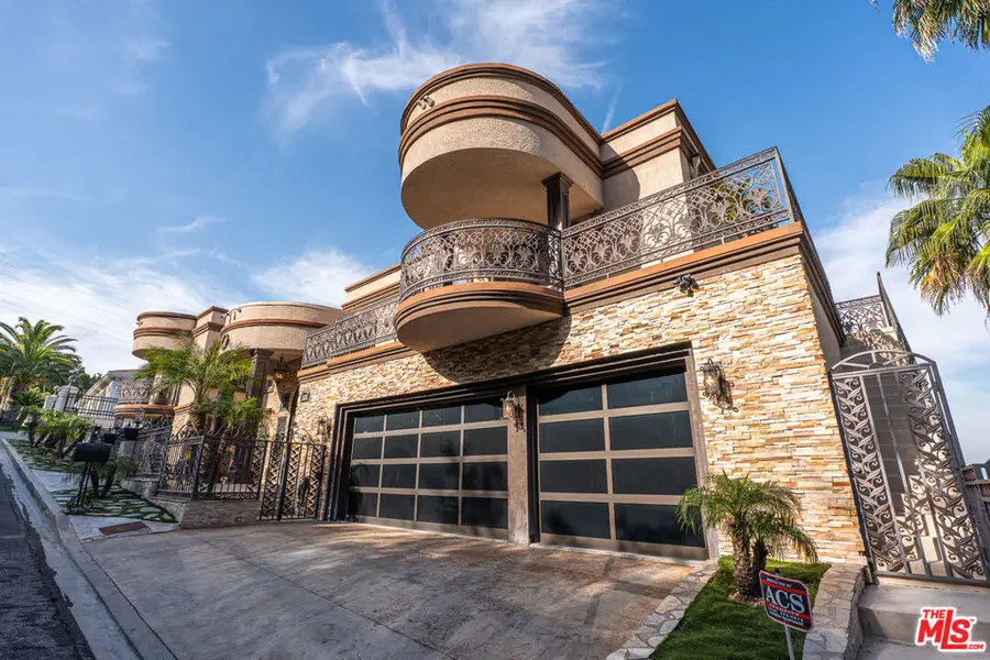 11131 Mountcastle Drive, Studio City, CA 91604 - #3