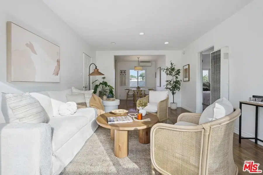 4408 Franklin Avenue #5, Los Angeles, CA 90027 - #2