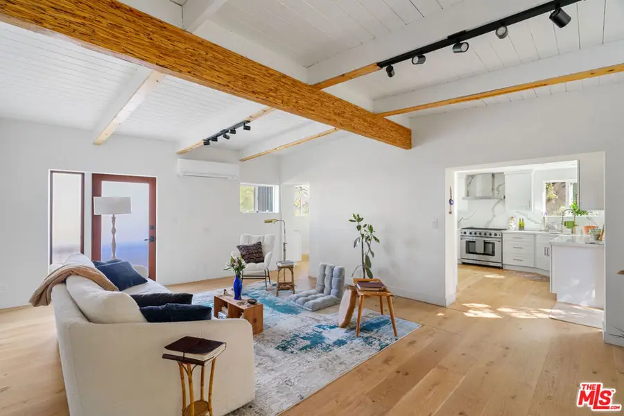 20402 Paradise Lane, Topanga, CA 90290 - #2